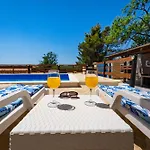 My Dalmatia - Burgija With Private Swimming Pool Prázdninový dům Benkovac