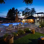 Prázdninový dům My Dalmatia - Burgija With Private Swimming Pool Benkovac