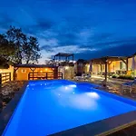 Prázdninový dům My Dalmatia - Burgija With Private Swimming Pool