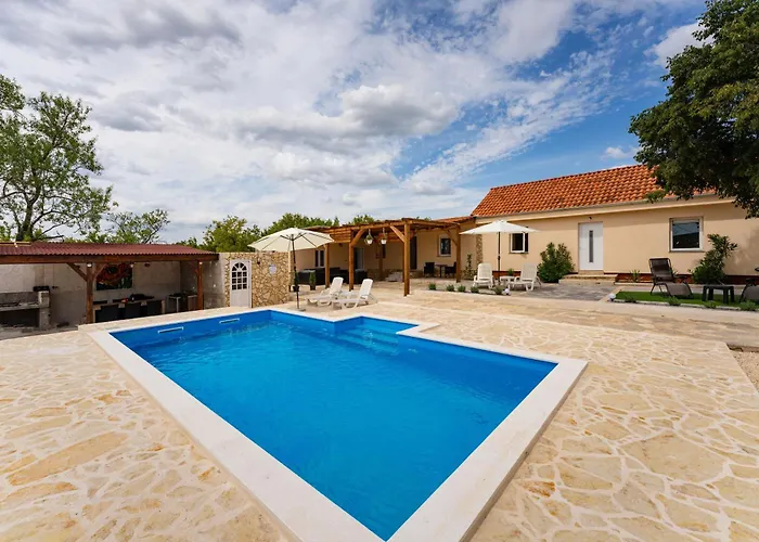 My Dalmatia - Burgija With Private Swimming Pool * Benkovac