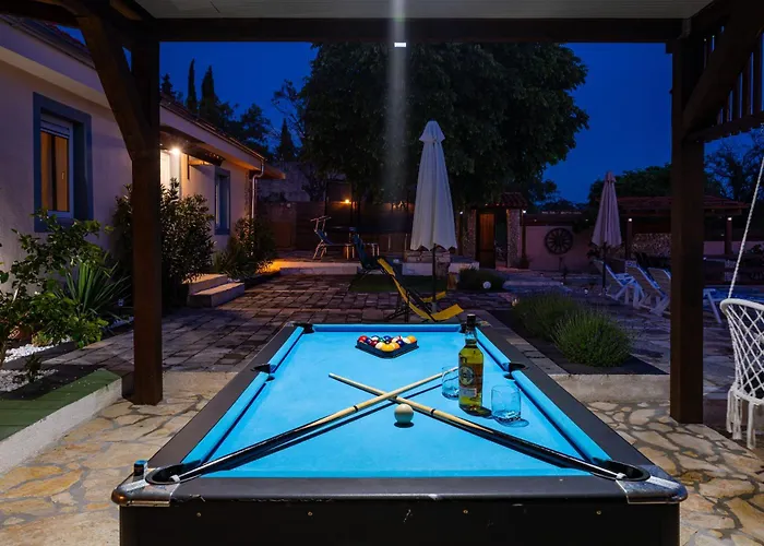 Vikendica My Dalmatia - Burgija With Private Swimming Pool