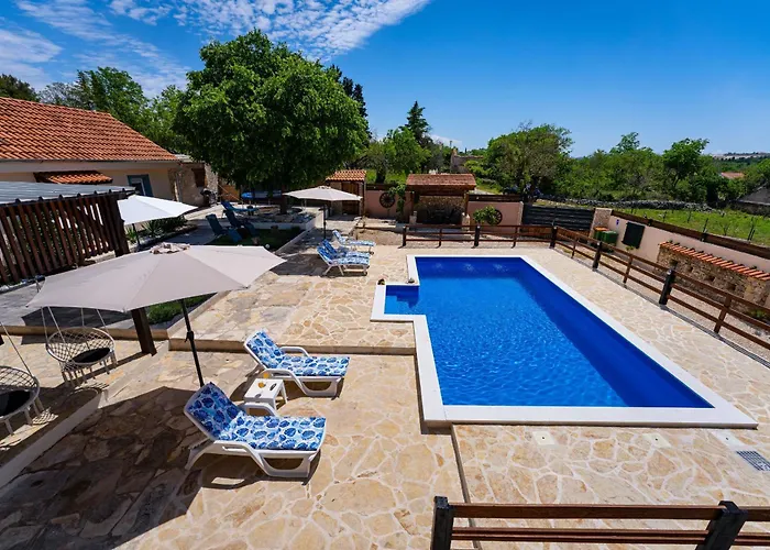 Vikendica My Dalmatia - Burgija With Private Swimming Pool *