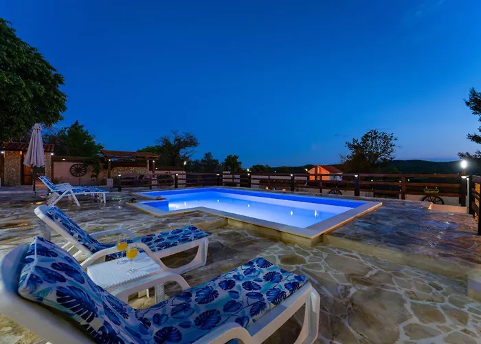 My Dalmatia - Burgija With Private Swimming Pool * Benkovac