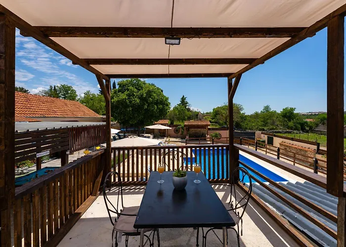 Vikendica My Dalmatia - Burgija With Private Swimming Pool *