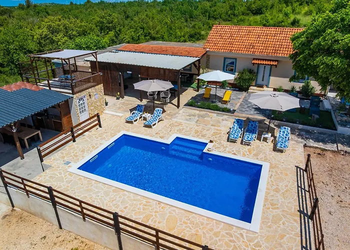 Vikendica My Dalmatia - Burgija With Private Swimming Pool *